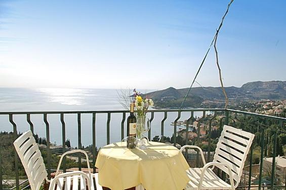 Apartments Tonkovic Mlini Restaurant bilde